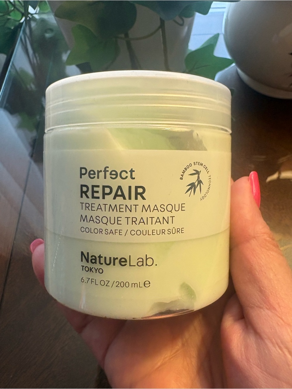 This is NatureLab Tokyo Perfect Repair Treatment Masque (200 mL / 6.7 oz).